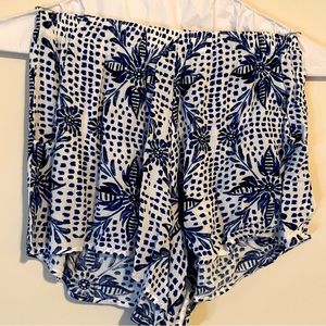 Show Me Your Mumu Shorts Size XS